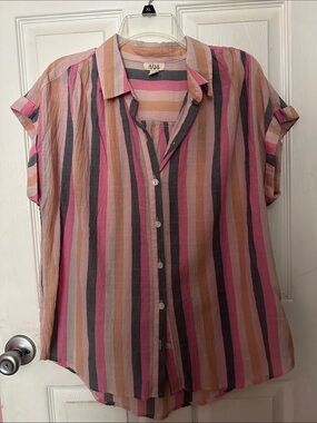 a.n.a a new approach Med.Blouse Shirt Pink With Strips Genna Stripe With Tags